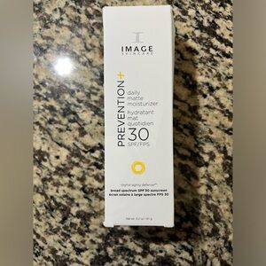 IMAGE Skincare, PREVENTION+ Daily Matte Moisturizer SPF 30